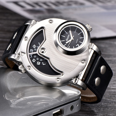 Uhr mit mehreren Zeitzonen auf Lederarmband