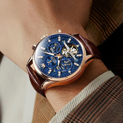 Mechanische Automatik-Uhr mit elegantem Lederarmband
