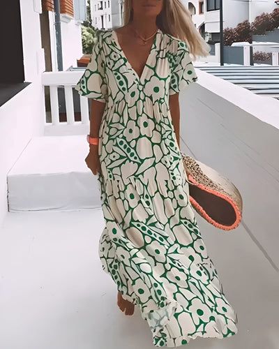 Christine | Fließendes Sommerkleid mit V-Ausschnitt-Charme