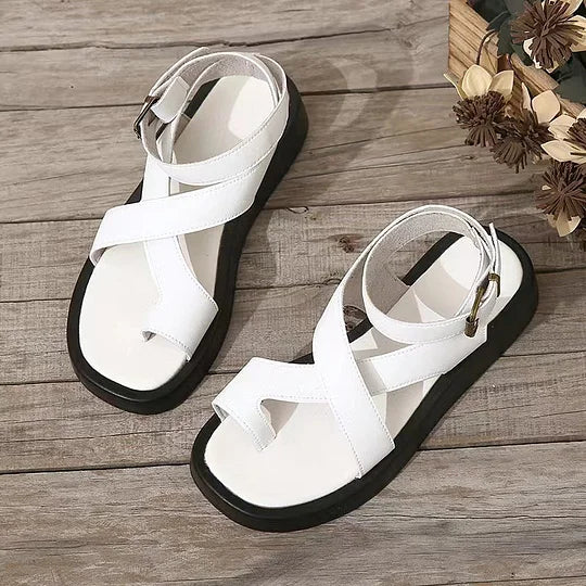 Petra – Elegante & lässige Sandalen