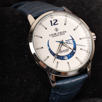 Elegante Luminous Uhr mit Mondphase