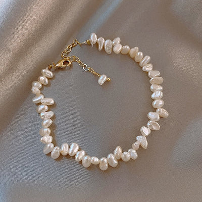 Elegantes Perlenarmband Céline – Verleihen Sie Ihrem Stil einen Hauch von Luxus