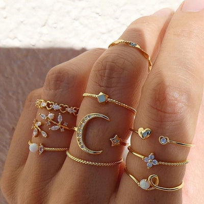 Set mit 10 eleganten Boho-Ringen aus Silber und vergoldet – Für einen raffinierten Look