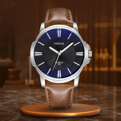 Luxuriöse Lederuhr mit blauem Glaszifferblatt