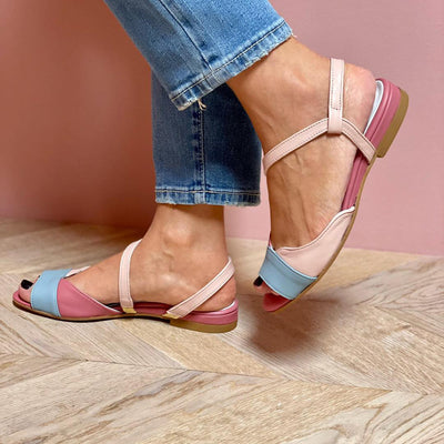 Ellela™- Asymmetrische rosa Sandalen mit Farbkombination