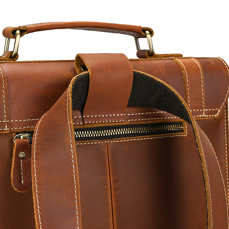 Girona™ - Wandelbarer Rucksack aus Leder
