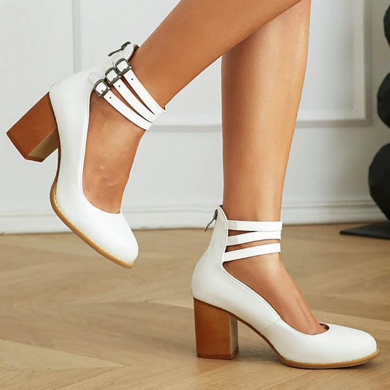 Caa™ - Glatte Sandalen mit Knöchelriemen und dickem Absatz